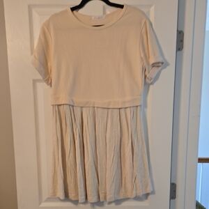 Ces Femme Bone Pleated Short Sleeve Dress